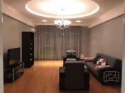 İcarəyə verilir 2 otaqlı 95 m2 yeni tikili Şah İsmayıl Xətai m.