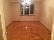 Satılır 3 otaqlı 80 m2 köhnə tikili Elmlər Akademiyası m.