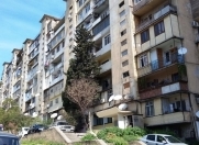 Satılır 3 otaqlı 90 m2 köhnə tikili Yasamal r.