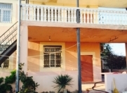 İcarəyə verilir 7 otaqlı 150 m2 həyət evi Şüvəlan Park ticarət mərkəzi