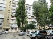 Satılır 1 otaqlı 31 m2 köhnə tikili Yasamal r.