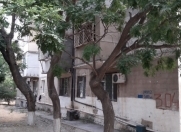 Satılır 2 otaqlı 41 m2 köhnə tikili Dövlət Statistika Komitəsi