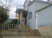 İcarəyə verilir 7 otaqlı 200 m2 həyət evi Sulutəpə