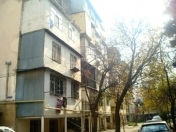Satılır 3 otaqlı 65 m2 köhnə tikili Yasamal r.