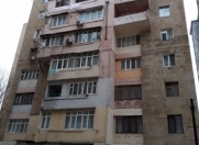 Satılır 3 otaqlı 75 m2 köhnə tikili Bakı Dövlət Universiteti