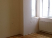 İcarəyə verilir 6 otaqlı 280 m2 ofis Neftçilər m.