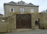 Satılır 6 otaqlı 240 m2 həyət evi Masazır