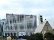 İcarəyə verilir 4 otaqlı 190 m2 yeni tikili Cavanşir körpüsü