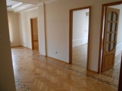 İcarəyə verilir 3 otaqlı 130 m2 yeni tikili Hüseyn Cavid parkı