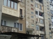 Satılır 2 otaqlı 90 m2 köhnə tikili Azərbaycan Dillər Universiteti