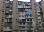 Satılır 2 otaqlı 42 m2 köhnə tikili İnşaatçılar m.