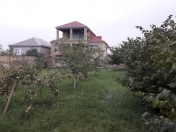 Satılır 3 otaqlı 380 m2 həyət evi Quba