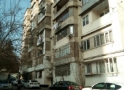 Satılır 3 otaqlı 65 m2 köhnə tikili Yasamal r.