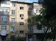 Satılır 1 otaqlı 30 m2 köhnə tikili Gənclik m.
