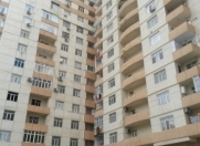 Satılır 2 otaqlı 60 m2 yeni tikili Ayna Sultanova heykəli