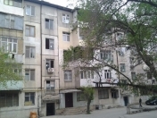 Satılır 1 otaqlı 35 m2 köhnə tikili 4 mkr