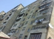 Satılır 3 otaqlı 80 m2 köhnə tikili İnşaatçılar m.