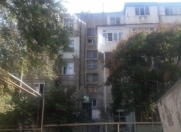 Satılır 2 otaqlı 42 m2 köhnə tikili Asan Xidmət-3