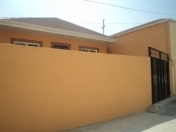 Satılır 3 otaqlı 90 m2 həyət evi Binəqədi