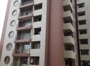 İcarəyə verilir 4 otaqlı 202 m2 yeni tikili Təfəkkür Universiteti