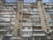 Satılır 3 otaqlı 80 m2 köhnə tikili Ayna Sultanova heykəli