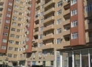 İcarəyə verilir 4 otaqlı 200 m2 yeni tikili Şah İsmayıl Xətai m.