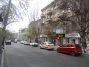 İcarəyə verilir 2 otaqlı 54 m2 ofis 28 Mall