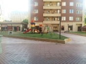 İcarəyə verilir 4 otaqlı 180 m2 yeni tikili 28 May m.