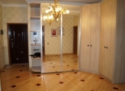 İcarəyə verilir 4 otaqlı 150 m2 yeni tikili 28 May m.