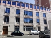 Satılır 54 otaqlı 2000 m2 obyekt 28 May m.