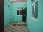 Satılır 3 otaqlı 75 m2 həyət evi Binəqədi