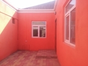 Satılır 3 otaqlı 130 m2 həyət evi Binəqədi