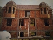 Satılır 10 otaqlı 330 m2 villa Quba