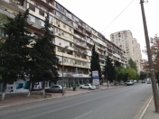 Satılır 2 otaqlı 65 m2 köhnə tikili Ukrayna dairəsi