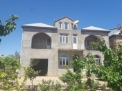 Satılır 7 otaqlı 350 m2 həyət evi Maştağa