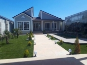 Satılır 4 otaqlı 170 m2 bağ evi Mərdəkan