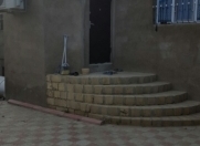 Satılır 4 otaqlı 1 m2 həyət evi Lökbatan