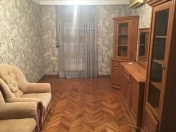 İcarəyə verilir 3 otaqlı 85 m2 köhnə tikili 9 mkr