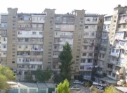 Satılır 2 otaqlı 33 m2 köhnə tikili İnşaatçılar m.