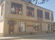 Satılır 1 otaqlı 260 m2 obyekt Xalqlar Dostluğu m.