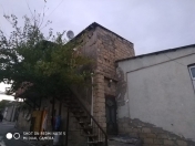 Satılır 4 otaqlı 130 m2 həyət evi İnşaatçılar m.