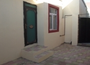 Satılır 2 otaqlı 65 m2 həyət evi Binəqədi