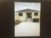 Satılır 5 otaqlı 180 m2 həyət evi 8 km