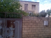 Satılır 6 otaqlı 200 m2 həyət evi Badamdar