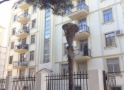 Satılır 5 otaqlı 150 m2 yeni tikili Masazır