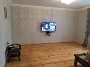 Satılır 6 otaqlı 240 m2 həyət evi Zığ