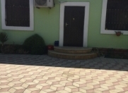 Satılır 3 otaqlı 300 m2 həyət evi Albalı