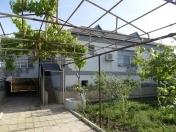 Satılır 5 otaqlı 180 m2 həyət evi Heydər Məscidi