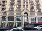 Satılır 4 otaqlı 280 m2 yeni tikili Tibb Universiteti