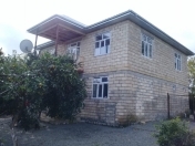 Satılır 7 otaqlı 200 m2 həyət evi Astara